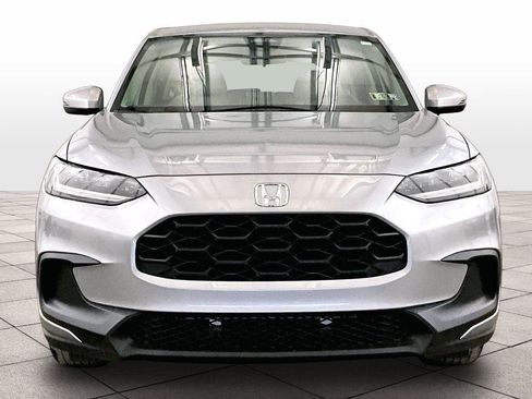 Used 2024 Honda HR-V LX image 3