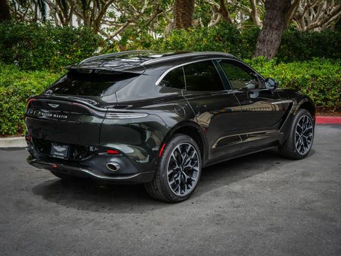 Used 2022 Aston Martin DBX AWD/4WD image 4