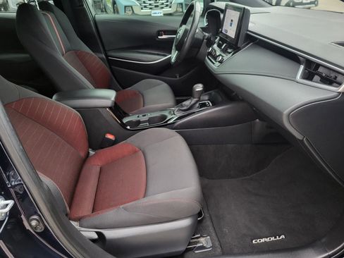 Used 2024 Toyota Corolla SE image 9