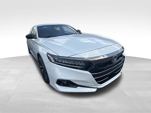 Used 2022 Honda Accord Sport image 5