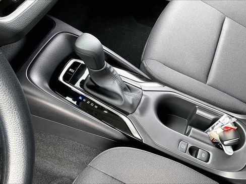 Used 2025 Toyota Corolla LE image 14