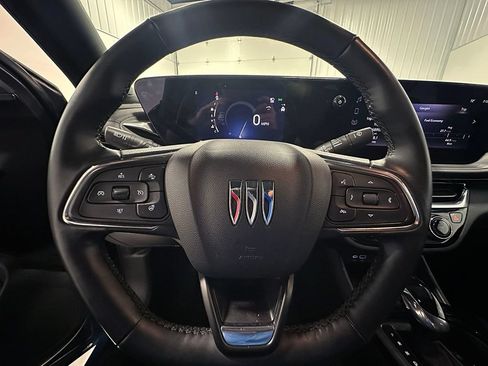 Used 2024 Buick Envista Sport Touring w/ Convenience I Package FWD image 37