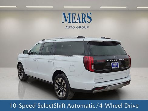 Used 2025 Ford Expedition Max Platinum w/ Driver's Package AWD/4WD image 4