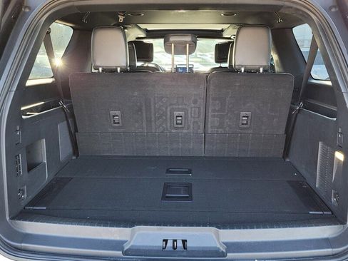 Used 2023 Ford Expedition Max Platinum image 15