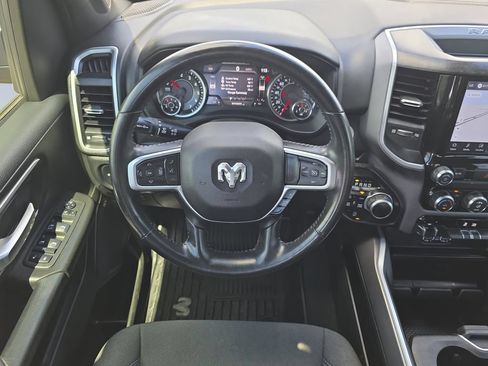 Used 2022 RAM 1500 Big Horn AWD/4WD image 14