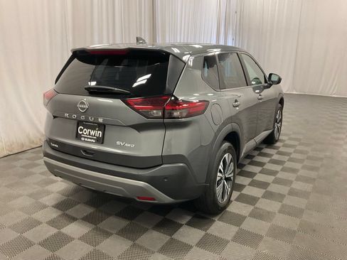 Used 2023 Nissan Rogue SV AWD/4WD image 5