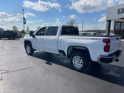 Used 2021 Chevrolet Silverado 2500 LT w/ Fleet Comfort Package image 4