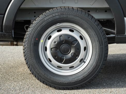 New 2026 Ford Transit 250 148 Medium Roof image 16