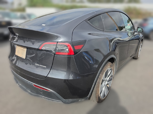 Used 2024 Tesla Model Y Long Range AWD/4WD image 7