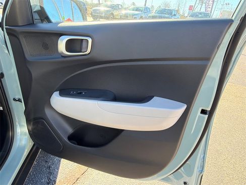 New 2026 Hyundai Venue SEL image 14