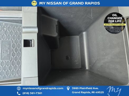 Used 2023 Nissan Frontier PRO-4X w/ Pro Convenience Package AWD/4WD image 30