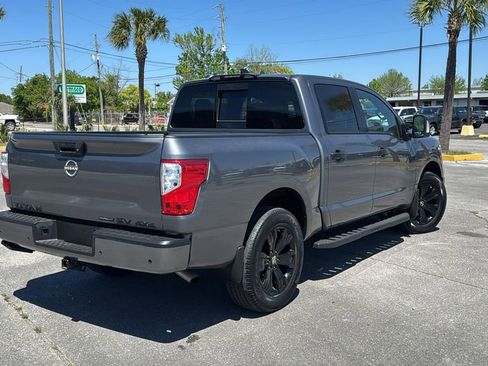 Used 2023 Nissan Titan SV w/ SV Convenience Package AWD/4WD image 6
