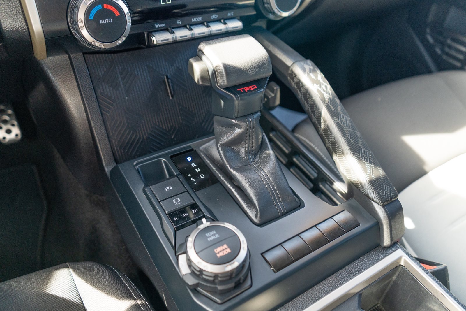 Certified 2025 Toyota Tacoma TRD Sport AWD/4WD image 27