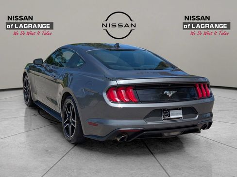 Used 2021 Ford Mustang Premium RWD image 7