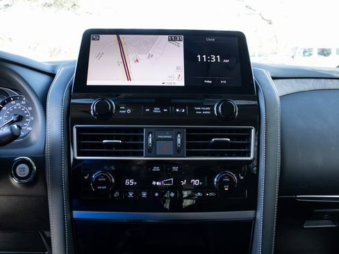 Used 2023 INFINITI QX80 Premium Select w/ Cargo Package image 17