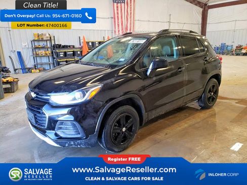 Used 2021 Chevrolet Trax LT image 1