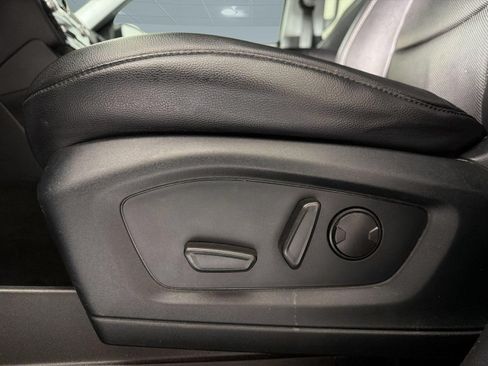 Used 2022 Ford Explorer Limited RWD image 11