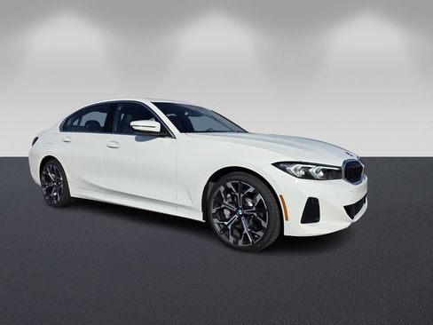 New 2026 BMW 330i Sedan w/ Premium Package image 1