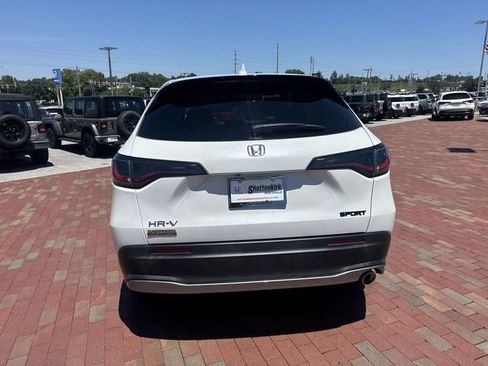 Certified 2024 Honda HR-V Sport image 35