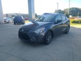 Used 2019 Toyota Yaris LE image 3
