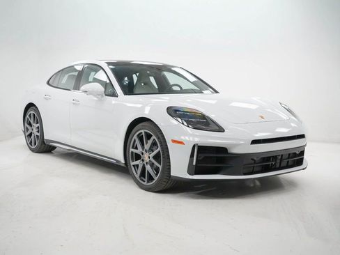 New 2026 Porsche Panamera 4 image 8