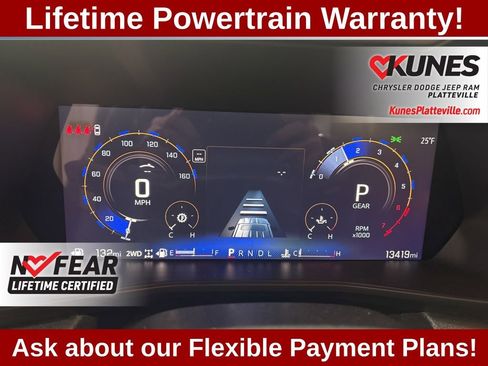 Used 2024 Chevrolet Colorado Trail Boss w/ Technology Package image 24