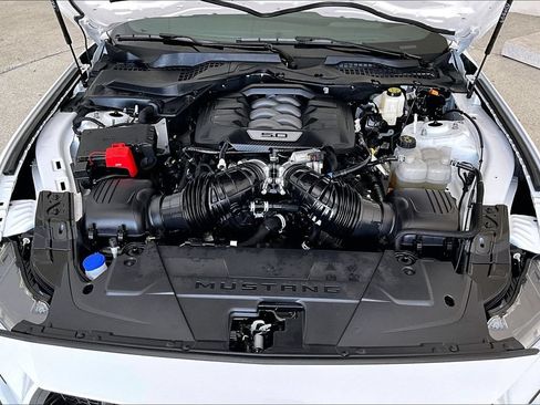 Used 2024 Ford Mustang GT Premium RWD image 12