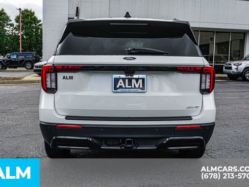 Used 2025 Ford Explorer ST-Line AWD/4WD image 11
