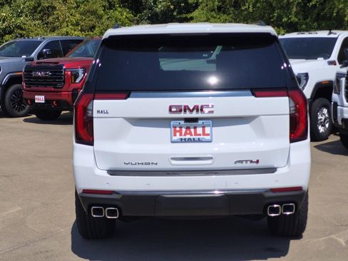 New 2026 GMC Yukon AT4 w/ AT4 Premium Plus Package AWD/4WD image 4