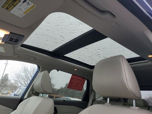 Certified 2023 Nissan Rogue SV w/ SV Premium Package image 7