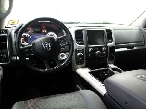 Used 2014 RAM 1500 Big Horn image 7