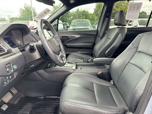Used 2022 Honda Passport TrailSport image 21