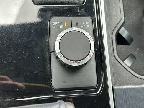Used 2023 Toyota Tundra Platinum RWD image 36