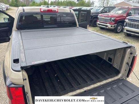 Used 2024 Chevrolet Colorado Trail Boss w/ Technology Package image 31