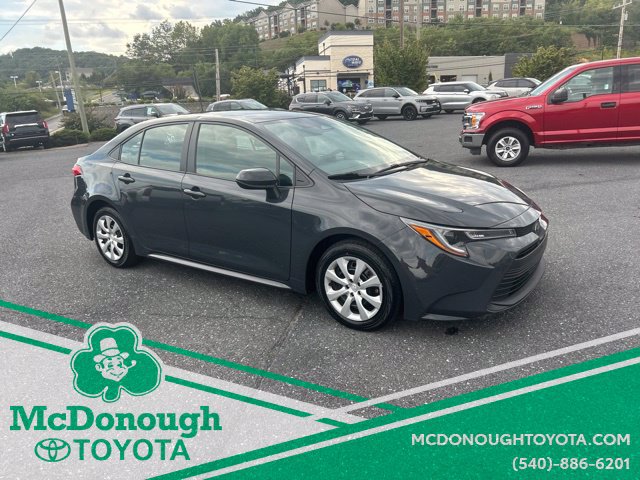 Used 2024 Toyota Corolla LE FWD image 9