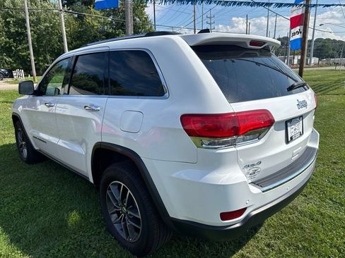 Used 2018 Jeep Grand Cherokee Limited AWD/4WD image 5