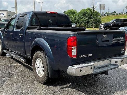 Used 2018 Nissan Frontier SV RWD image 4