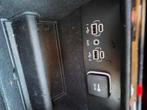 Used 2022 Jeep Grand Cherokee Limited AWD/4WD image 19