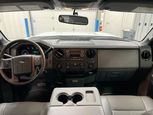 Used 2015 Ford F250 XL w/ Power Equipment Group RWD image 10