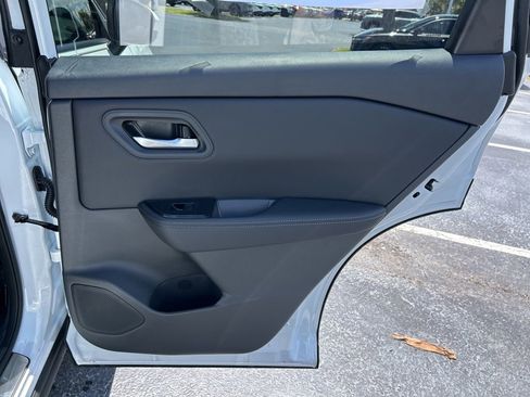 New 2026 Nissan Rogue SV FWD image 45