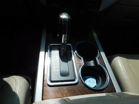 Used 2008 Ford Expedition EL Limited image 14