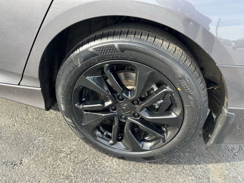Used 2019 Honda Accord LX image 6