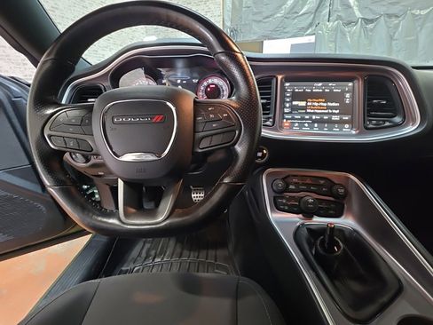 Used 2021 Dodge Challenger R/T Scat Pack image 30