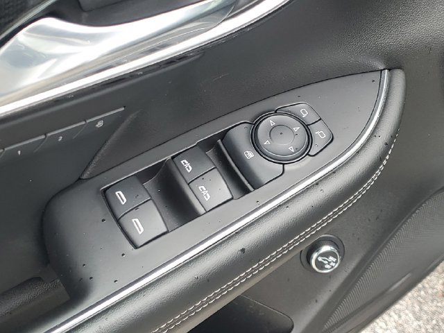 Used 2023 Buick Envision Essence FWD image 20