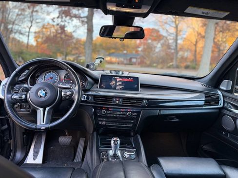 Used 2016 BMW X5 M image 14