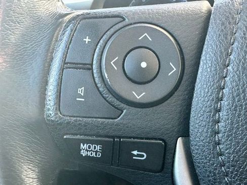 Used 2016 Toyota Corolla S image 10