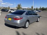 Used 2016 Toyota Camry image 3