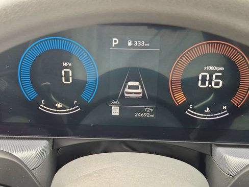 Used 2025 Hyundai Sonata SEL FWD image 16