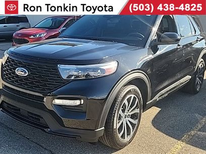 Used 2023 Ford Explorer ST-Line w/ Class IV Trailer Tow Package