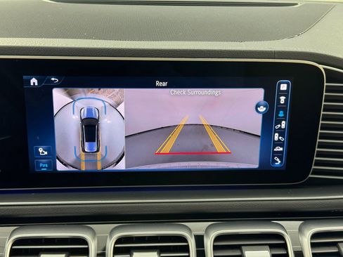 Used 2024 Mercedes-Benz GLS 580 GLS 580 w/ Night Package image 36